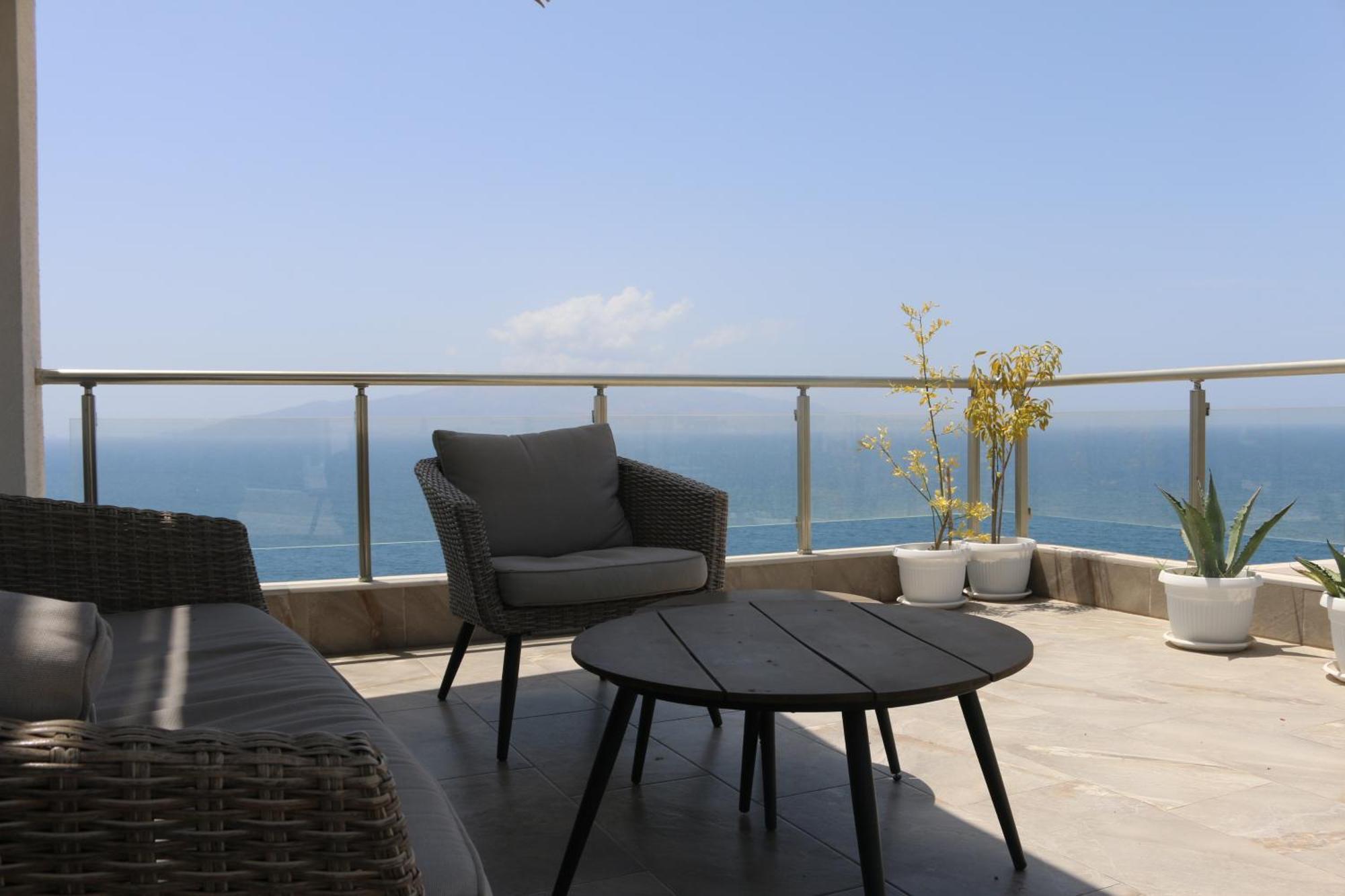 Апартаменты Infinity Sea View Penthouse Саранда Экстерьер фото